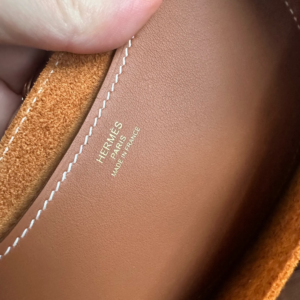 SOLD‼️ Hermès Tote / Bucket Bag (In the Loop) - Picture 9 of 15